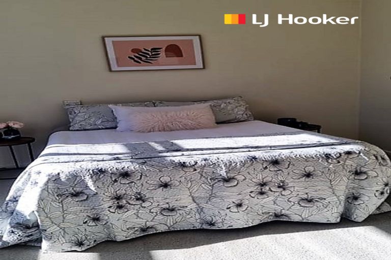 Photo of property in 1 Tiverton Street, Palmerston, 9430