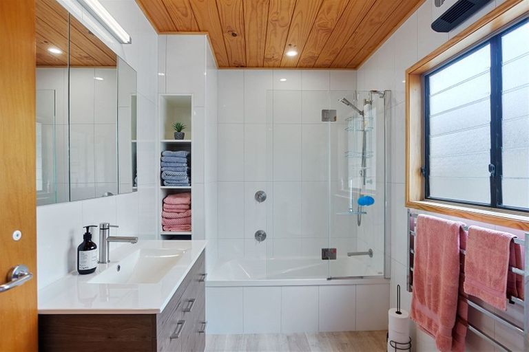 Photo of property in 1101b Port Road, Whangamata, 3620