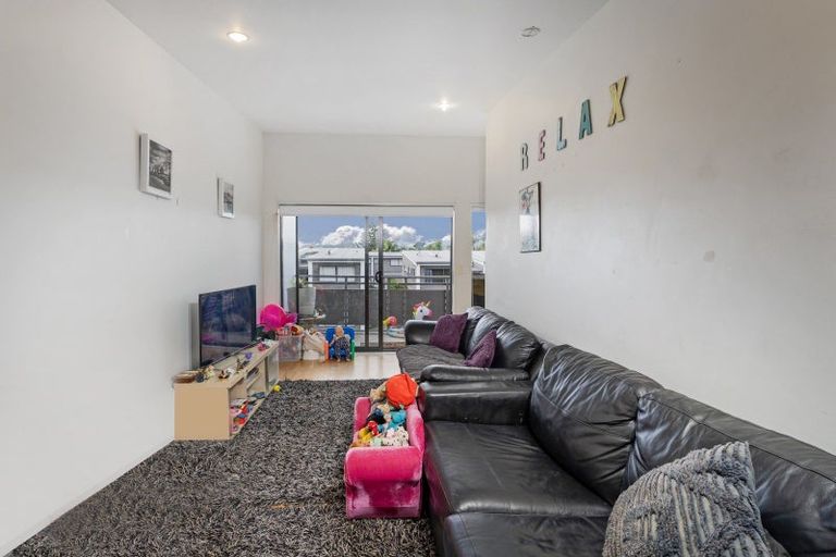 Photo of property in 27/1 Centennial Drive, Whitianga, 3510