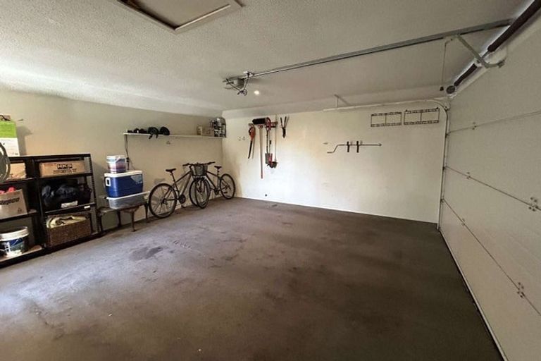 Photo of property in 1/40 Brigham Drive, Halswell, Christchurch, 8025