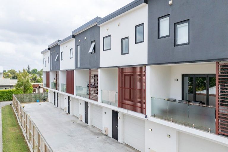 Photo of property in 2/45 Fifth Avenue, Enderley, Hamilton, 3214