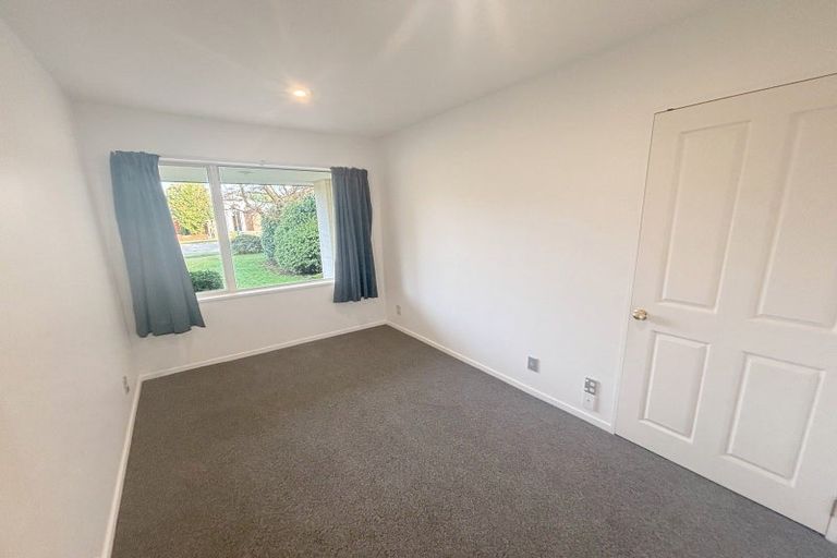 Photo of property in 20 Kotuku Crescent, Woolston, Christchurch, 8023