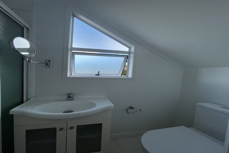 Photo of property in 274 Lake Road, Hauraki, Auckland, 0622