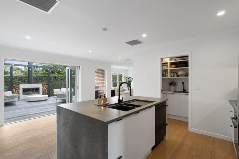 Photo of property in 28 Selwyn Road, Epsom, Auckland, 1023