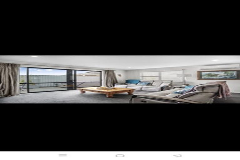 Photo of property in 19 Latimer Way, Petone, Lower Hutt, 5012