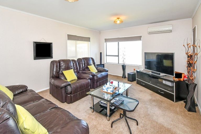 Photo of property in 1/1 Nelson Street, Papakura, 2110