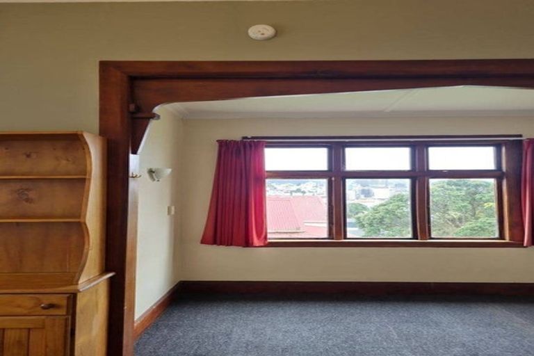 Photo of property in 71 Nairn Street, Mount Cook, Wellington, 6011