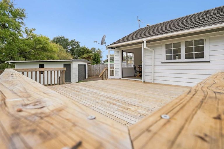 Photo of property in 10 Jarmey Place, Mangakakahi, Rotorua, 3015