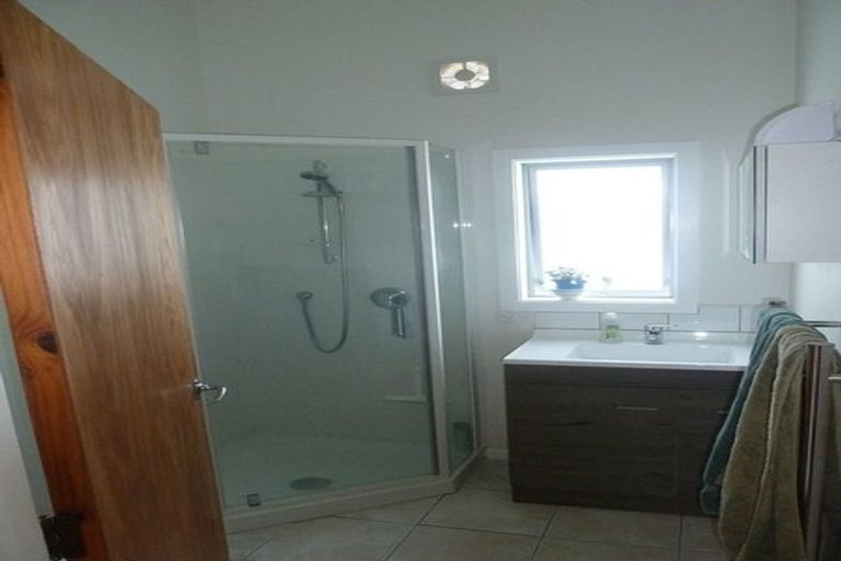 Photo of property in 233b Wilton Road, Wilton, Wellington, 6012