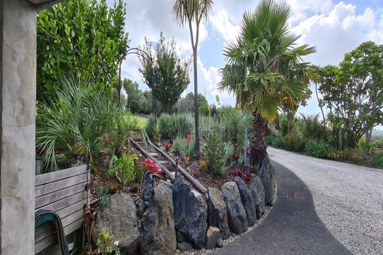 Photo of property in 50 Atkin Road, Mangawhai, Kaiwaka, 0573