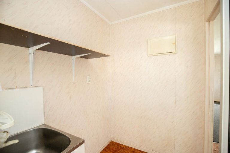 Photo of property in 14 Darlington Street, Ngatea, 3503