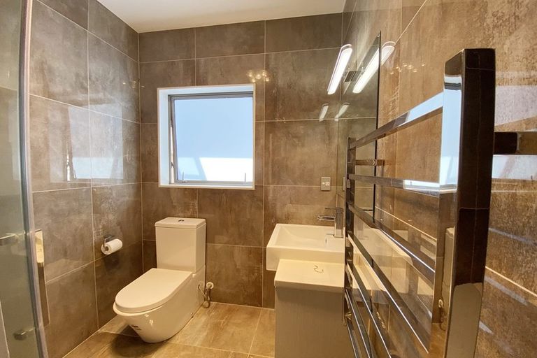 Photo of property in 6 Ballindrait Drive, Flat Bush, Auckland, 2019