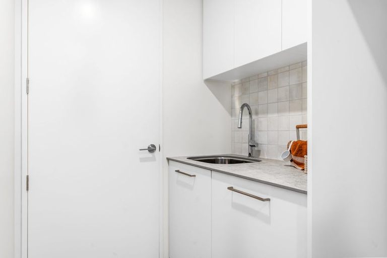 Photo of property in 111 Aviemore Drive, Marshland, Christchurch, 8083