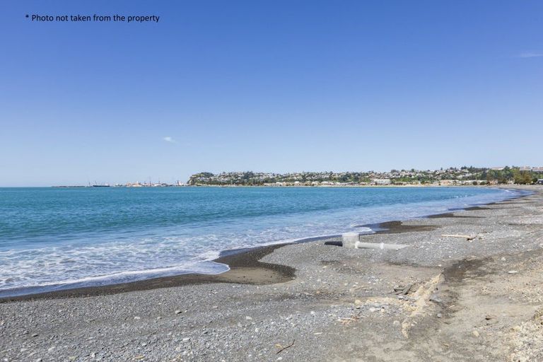 Photo of property in 124 Charles Street, Westshore, Napier, 4110