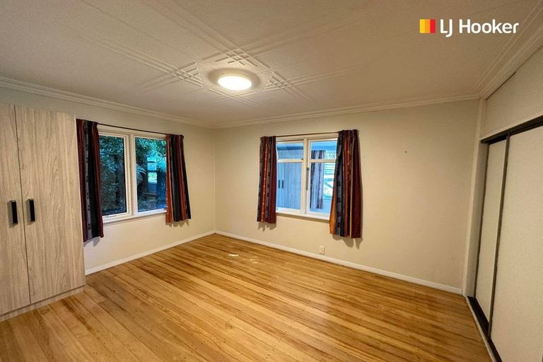 Photo of property in 15 Porterfield Street, Macandrew Bay, Dunedin, 9014