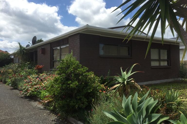 Photo of property in 5a Parahaki Street, Regent, Whangarei, 0112