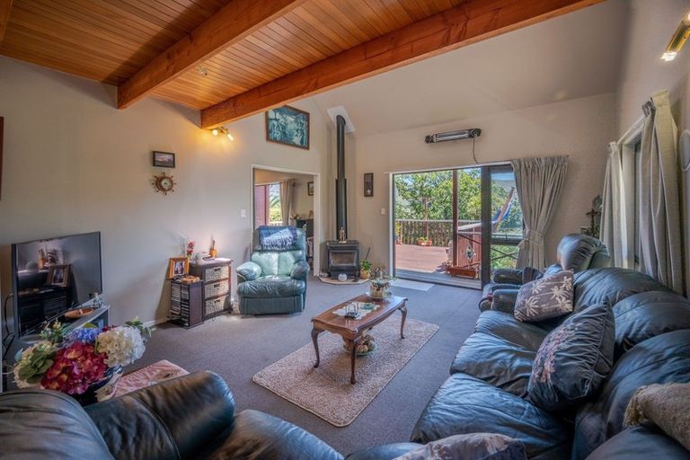 Photo of property in 5 Ngaio Grove, Robinsons Bay, Akaroa, 7581