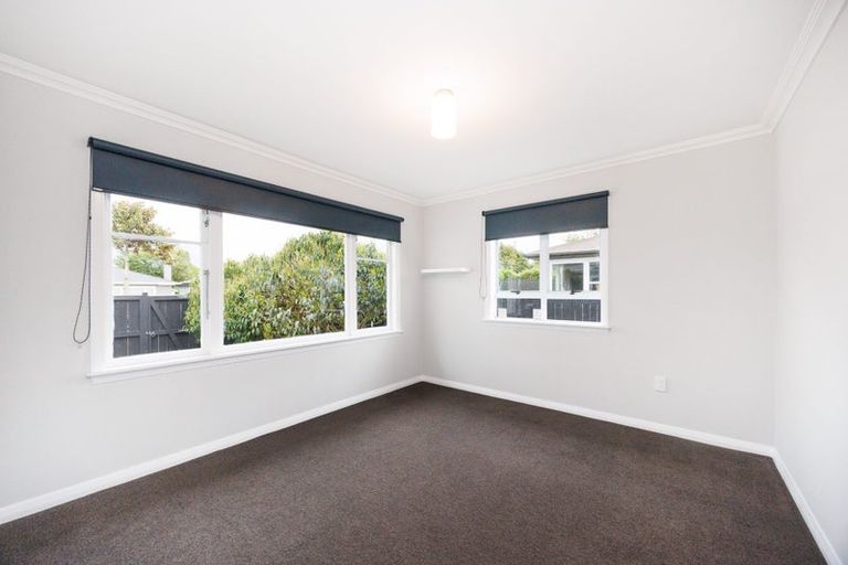 Photo of property in 7 Stirling Crescent, Hokowhitu, Palmerston North, 4410