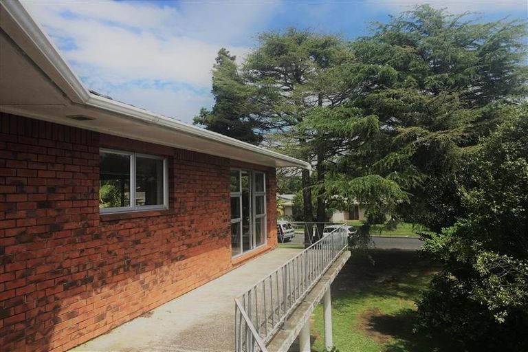 Photo of property in 44 The Circle, Manly, Whangaparaoa, 0930