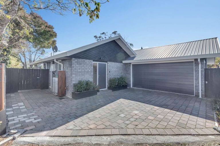 Photo of property in 39b Bassett Street, Burwood, Christchurch, 8083