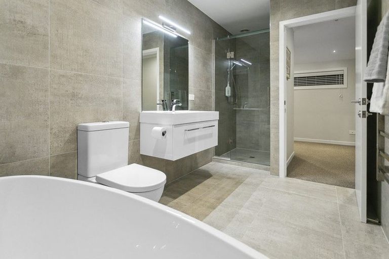 Photo of property in 6 Tai Crescent, Hobsonville, Auckland, 0616