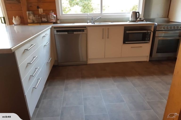 Photo of property in 12 Goodwin Road, Aka Aka, Waiuku, 2682