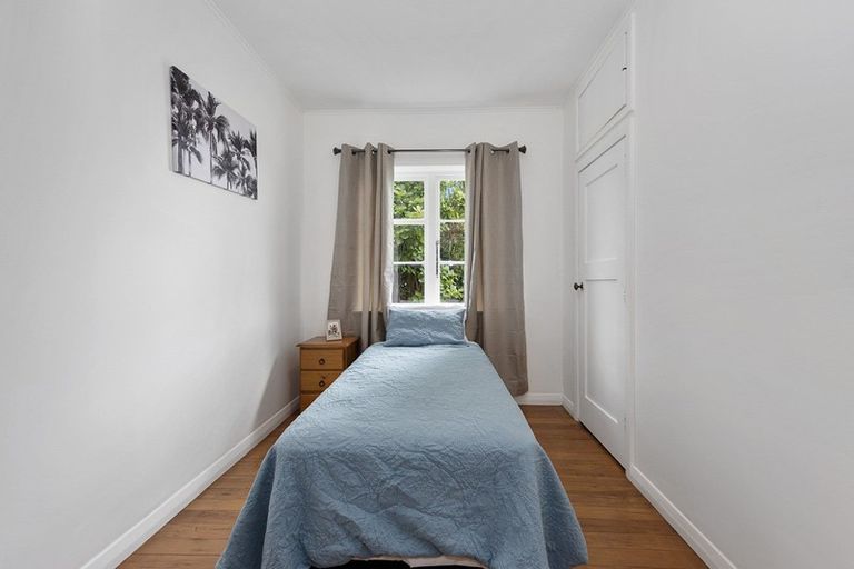 Photo of property in 103 Forest Lake Road, Forest Lake, Hamilton, 3200