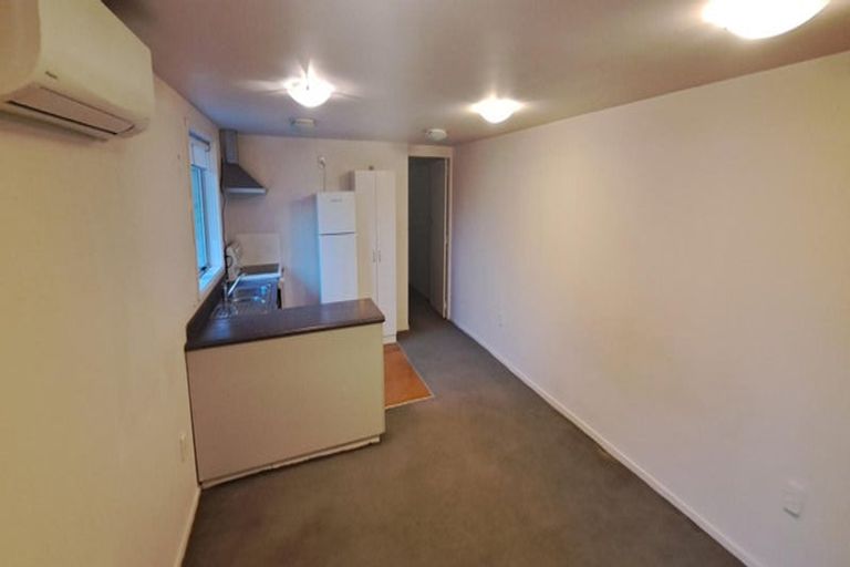 Photo of property in 23 Davis Grove, Wainuiomata, Lower Hutt, 5014