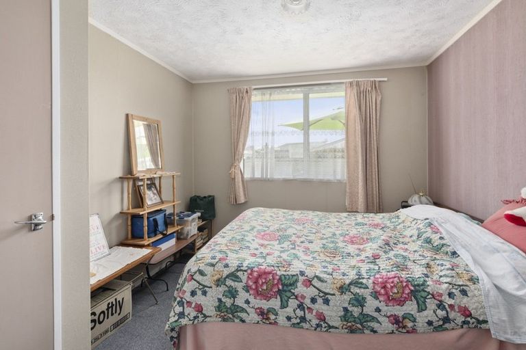 Photo of property in 36 Scott Avenue, Otaki Beach, Otaki, 5512