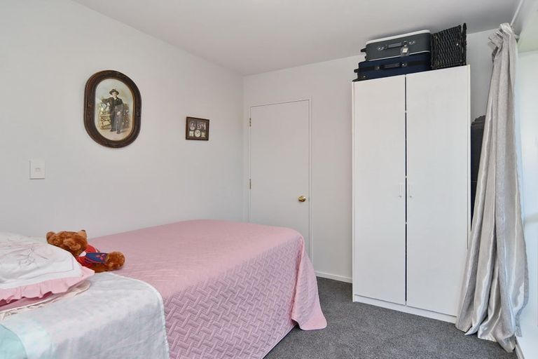 Photo of property in 12/13 Sylvan Street, Hillmorton, Christchurch, 8024