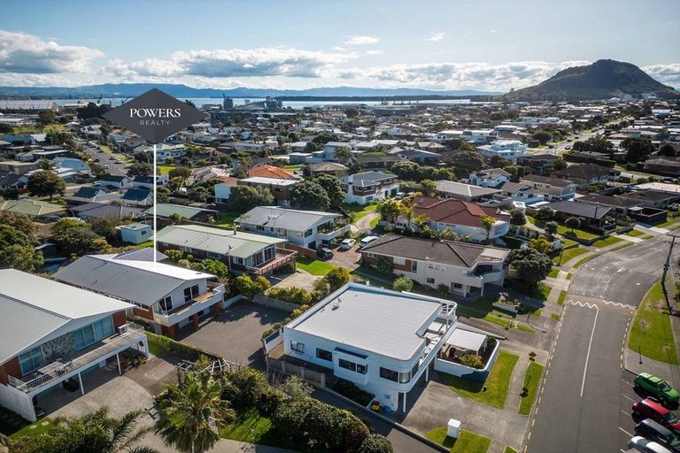 Photo of property in 16b Orkney Road, Mount Maunganui, 3116