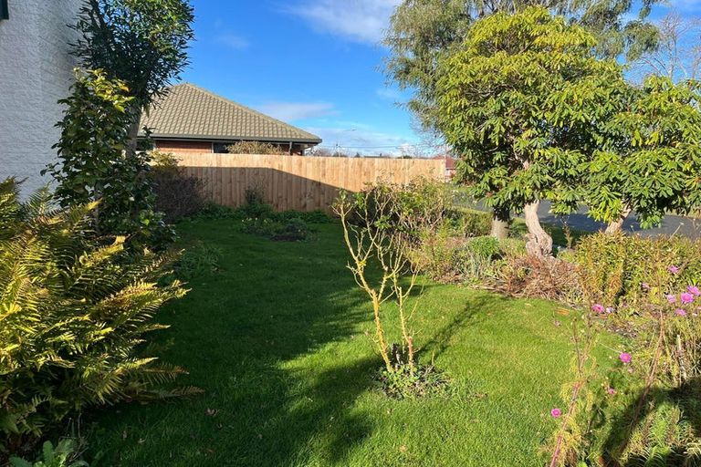 Photo of property in 4 Saffron Street, Bryndwr, Christchurch, 8053