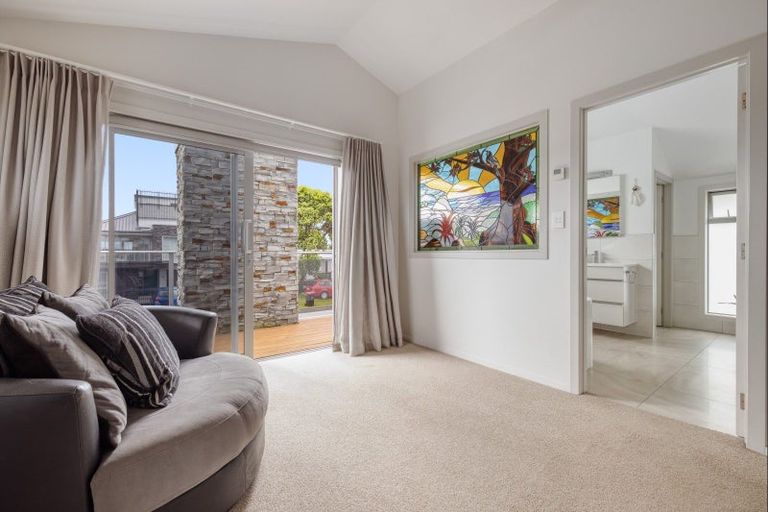 Photo of property in 40 Oceanview Road, Mount Maunganui, 3116