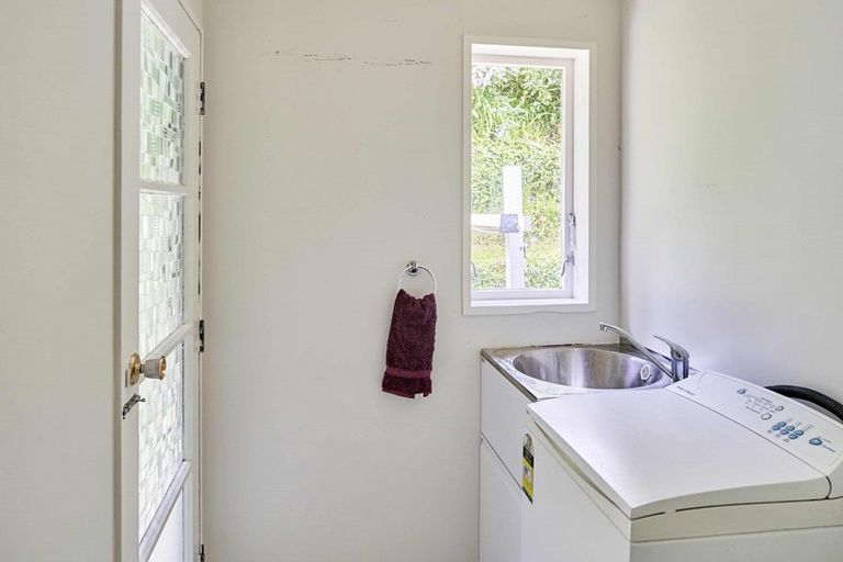 Photo of property in 5 Ayton Drive, Whitby, Porirua, 5024