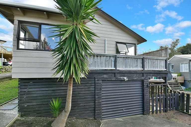 Photo of property in 1/169 Hibiscus Coast Highway, Red Beach, 0932