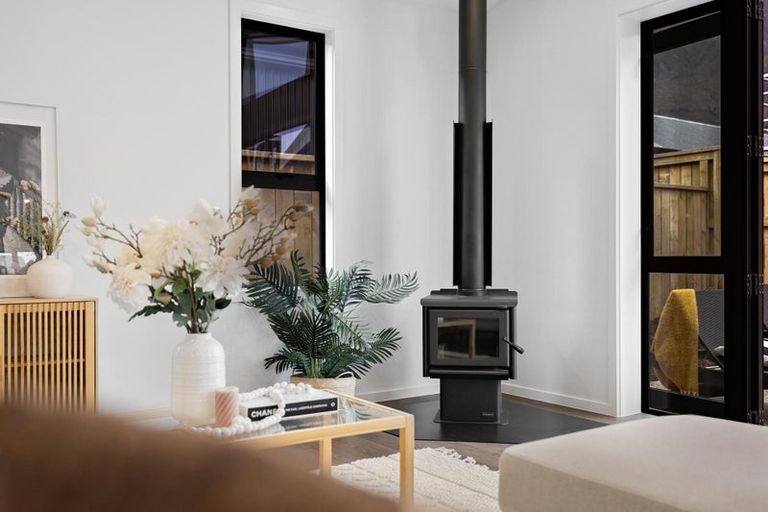 Photo of property in 15 Woolshed Road, Jacks Point, Queenstown, 9371