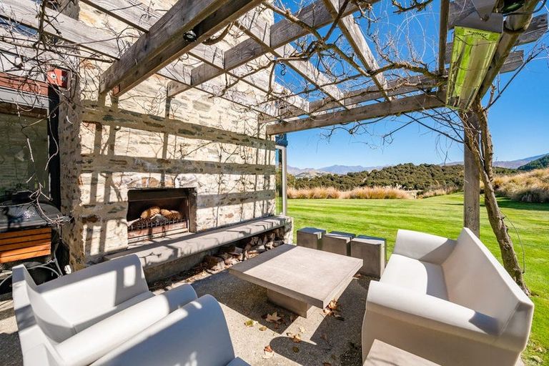 Photo of property in 837f Lake Hawea-albert Town Road, Albert Town, Wanaka, 9382