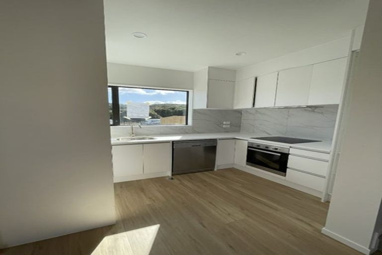 Photo of property in 19a Poruru Close, Papakura, 2110