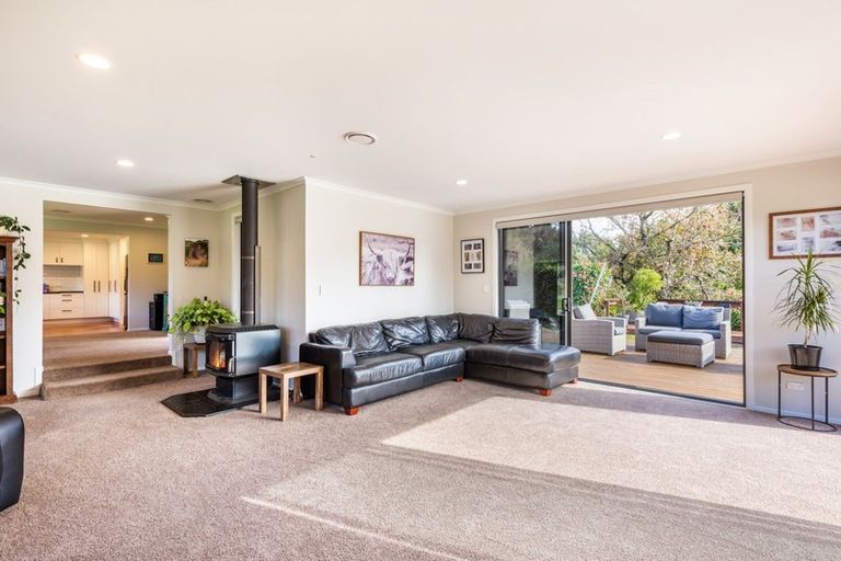 Photo of property in 810 Tukairangi Road, Acacia Bay, Taupo, 3385