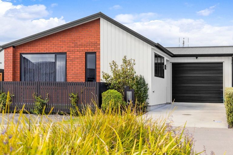 Photo of property in 17 Te Paea Crescent, Papamoa Beach, Papamoa, 3118