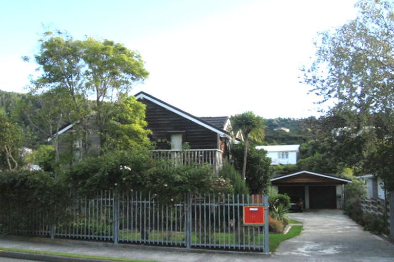 Photo of property in 34 Field Street, Silverstream, Upper Hutt, 5019