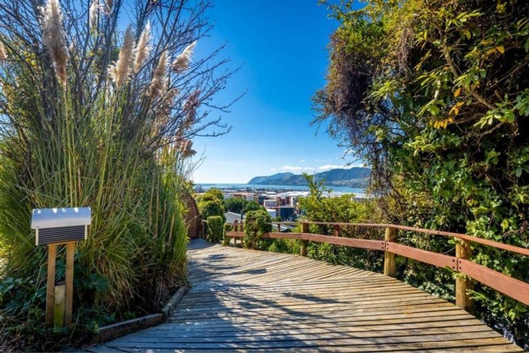 Photo of property in 38 Queens Road, Stepneyville, Nelson, 7010