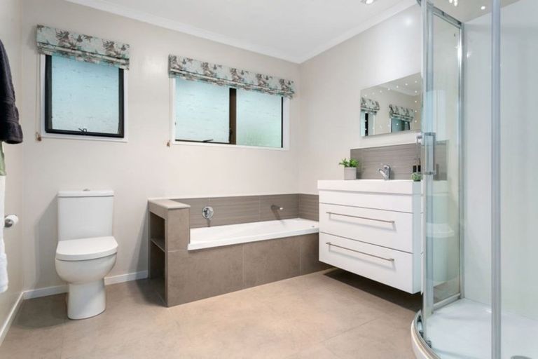 Photo of property in 83 Carlyle Street, Leamington, Cambridge, 3432