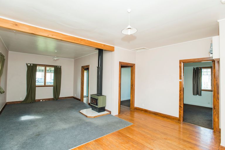 Photo of property in 16 Anzac Street, Gisborne, 4010