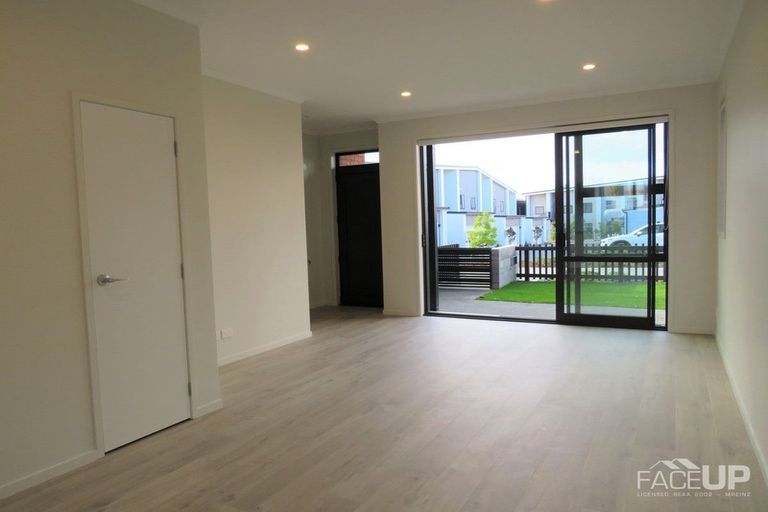 Photo of property in 56 Walter Merton Road, Hobsonville, Auckland, 0616