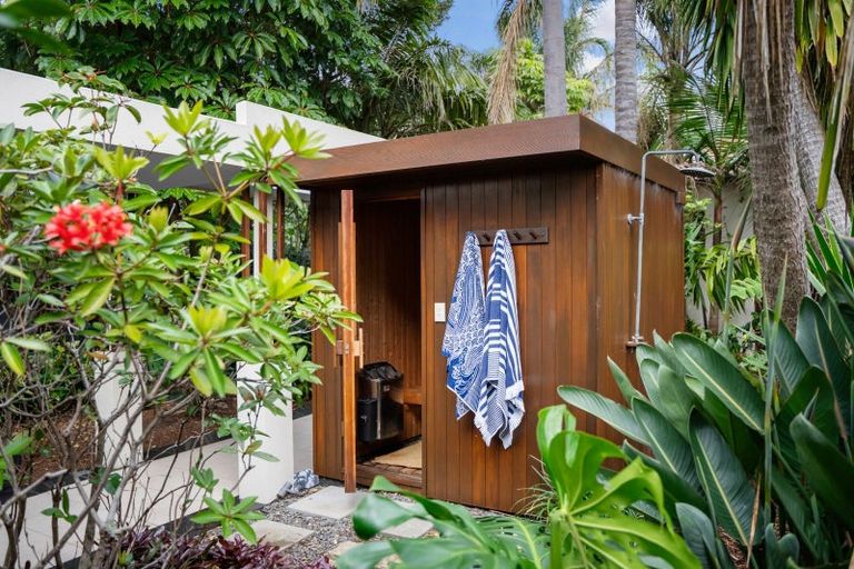 Photo of property in 13 Clifton Road, Hauraki, Auckland, 0622