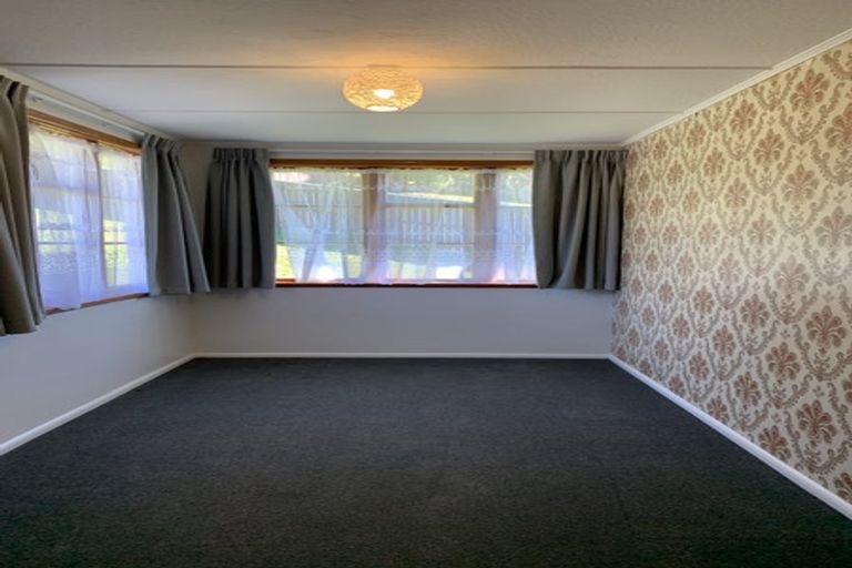 Photo of property in 48 View Road, Titahi Bay, Porirua, 5022