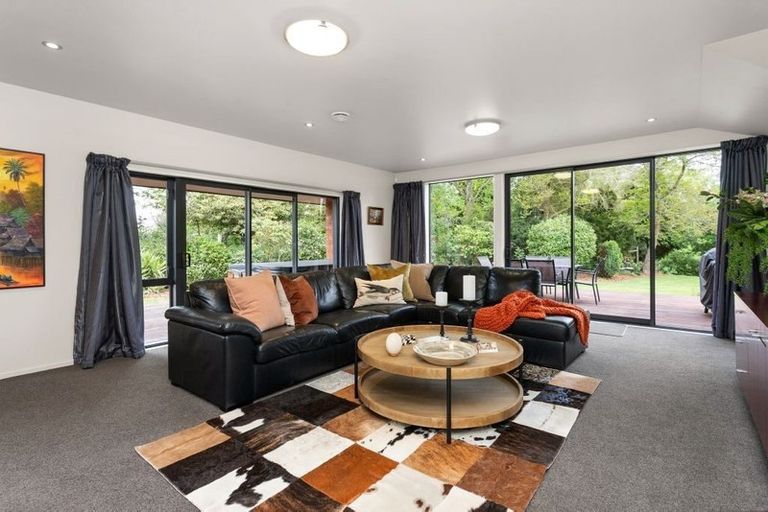 Photo of property in 18 Selkirk Place, Marshland, Christchurch, 8051