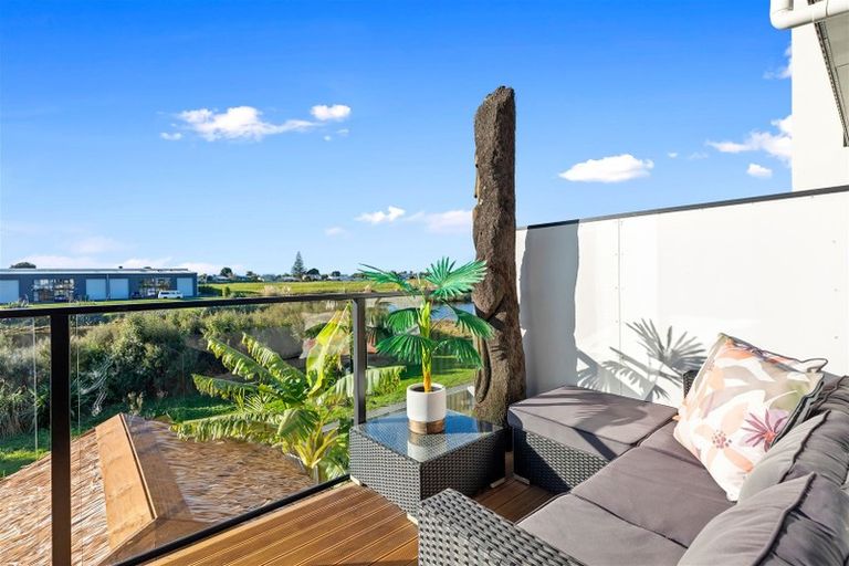 Photo of property in 12/22 Ashley Place, Papamoa Beach, Papamoa, 3118