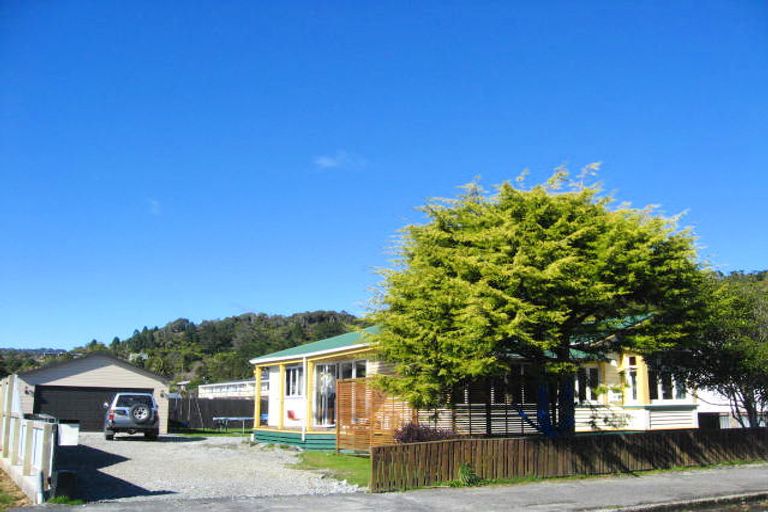 Photo of property in 23 Milton Road, Greymouth, 7805